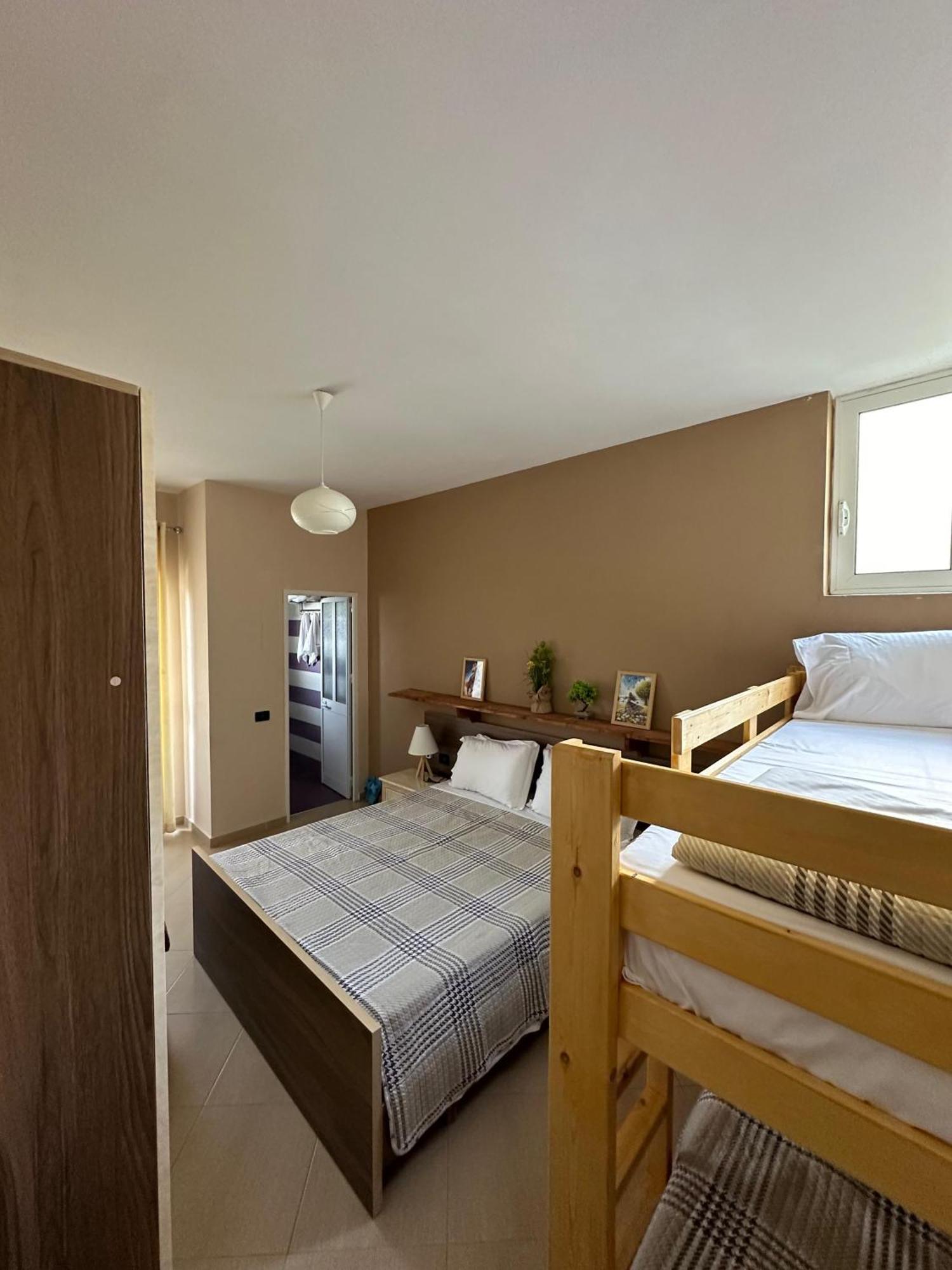 Hotell Rozmarine 4*